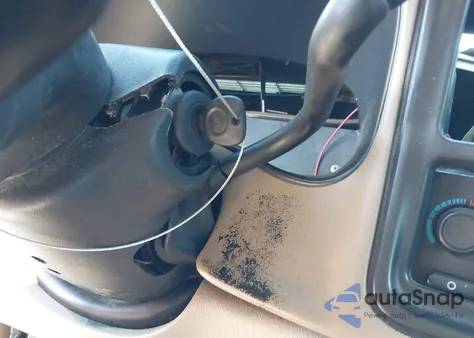 2003 Chevrolet Tahoe Lt z USA, uszkodzony, nr VIN 1GNEC13ZX3R270180